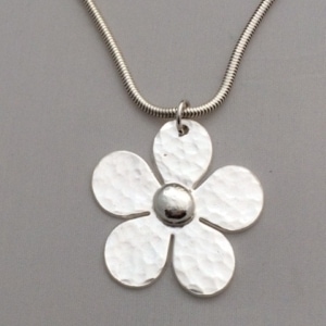 Large Silver Daisy Pendant