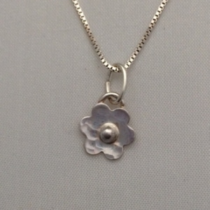 Mini Silver Daisy Dot Pendant